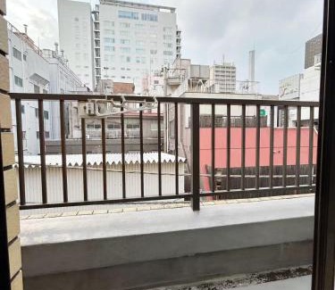 Kabukicho Apartment | Shinjuku Center 新宿中心#Shinjuku kabukicho#3 min walk from subway#高速无限制网路#新装修高级公寓#大楼一层入口自动锁门Newly renovated#404