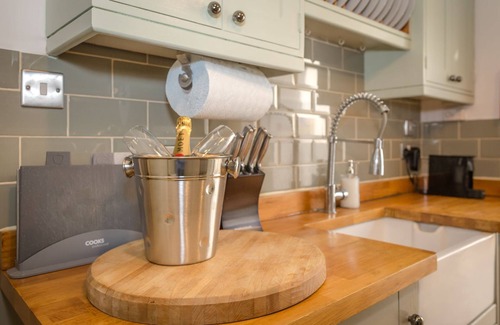 Meads Apartment | Shipside - spacious, stylish patio garden apartment in Meads village area