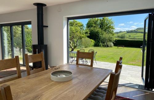 Shipton Gorge House | Shipton Hill View