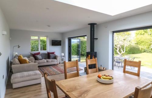 Shipton Gorge House | Shipton Hill View