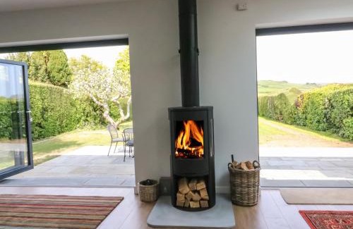 Shipton Gorge House | Shipton Hill View
