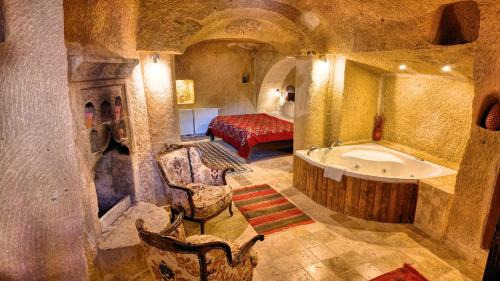 Ortahisar Bed & Breakfast | Shiraz Cave Cappadocia