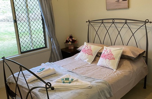 Maroon Other | Shire horse and Clydesdale farmstay