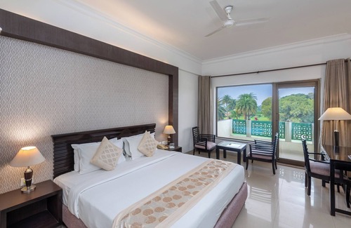 Behror Hotel | Shiva Oasis Resort