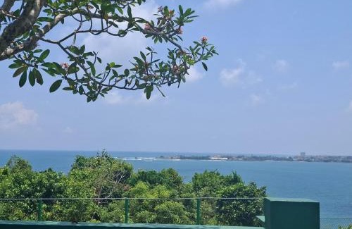 Rumassala House | Shore Beach Villa