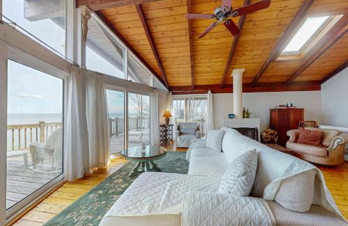 Plymouth House | Shore Heaven