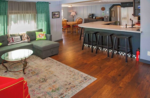 Hammondsport House | Shore Thing located on Waneta’s west side