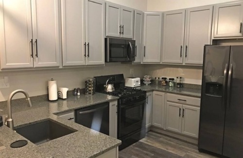 South Bend Apartment | Short Stay close to Notre Dame perfect for football weekends or business travel.