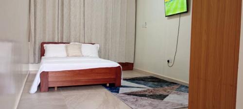 Oyibi House | Short Term Rentals