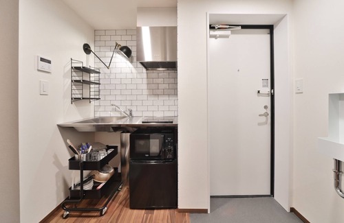 Honmachi Apartment | Shower 8 minutes walk from Hatsudai Station Fi /Shibuya-ku Tokyo