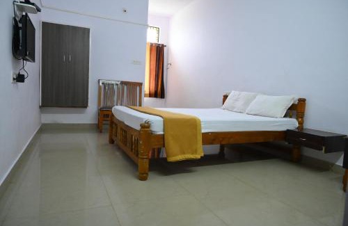 Murudeshwara Cabin | Shree Vinayaka Residency