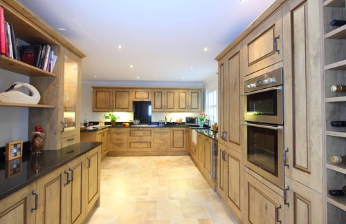 Beamish House | Shutters in Beamish 5* open-plan living, private garden, 5 min to Beamish Museum