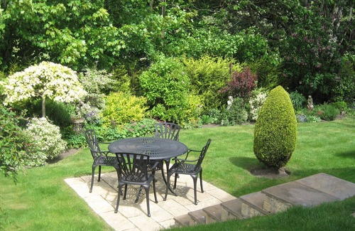 Beamish House | Shutters in Beamish 5* open-plan living, private garden, 5 min to Beamish Museum