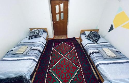 Naryn House | SIA Guest House