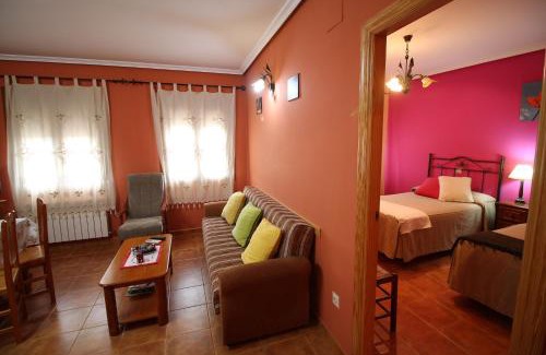 Torrejon El Rubio Apartment | Sierra De Monfrague