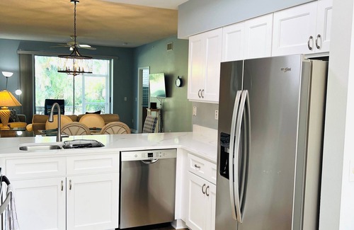Palmer Ranch Condo | Siesta Key Beach Sunsets Awaits You