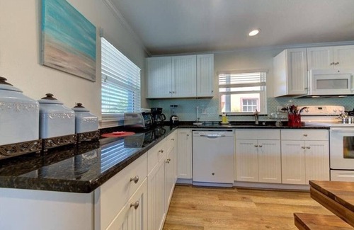 Siesta Key Village Apartment | Siesta Key Village Retreat