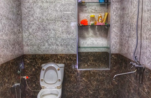 Azerbaijan Apartment | Silent House
