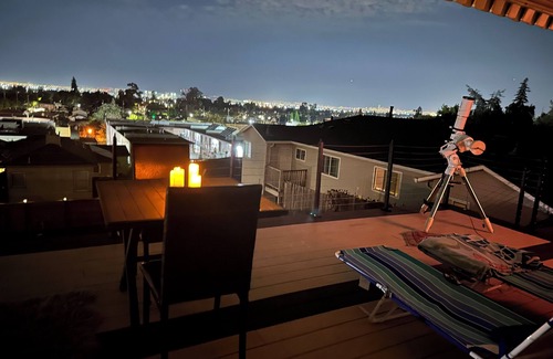 Oakland Apartment | Silk meets Sakura: Smart Attic Hideaway