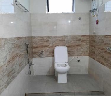 Rishop Hotel | Silk Route Lingtam Resort