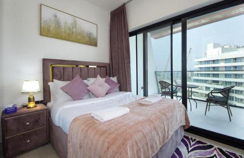 Jadaf Apartment | Silk Valley - Brand new 3B near Healthcare City
