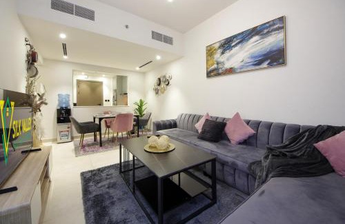Jadaf Apartment | Silk Valley - Brand new 3B near Healthcare City