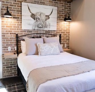 La Verkin House | Silo Suite 4- Near Zion National Park
