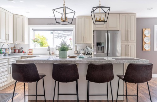 Elkhorn House | Silos view ranch