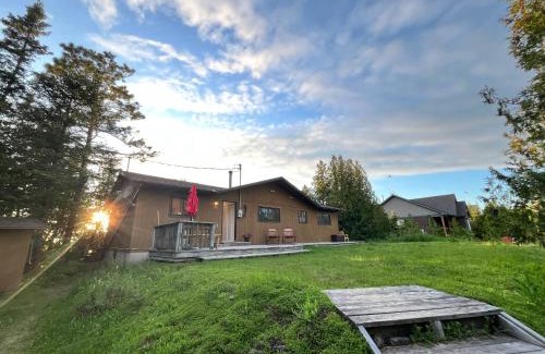 Tobermory House | Silver Birch Waterfront Cottage
