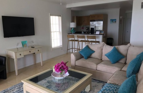 Cotton Ground Condo | Silver Sand Villa 7A