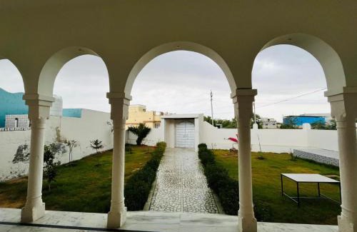 Mandawa House | Silver Sands homestay