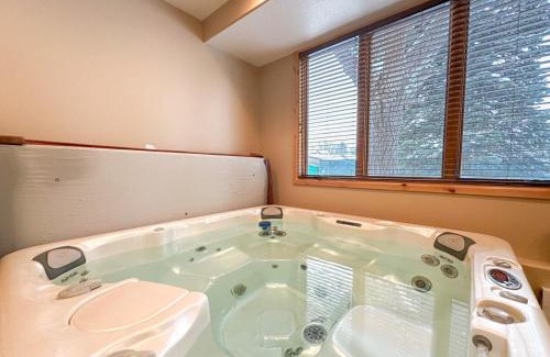 North Park City House | Silver Star Ski Retreat W Private Hot Tub!