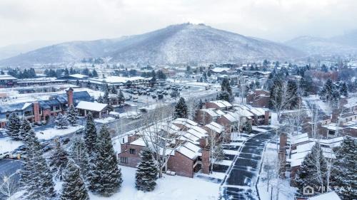 North Park City House | Silver Star Ski Retreat W Private Hot Tub!