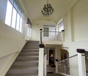 Laitumkhrah House | Silversky Guesthouse - Shillong
