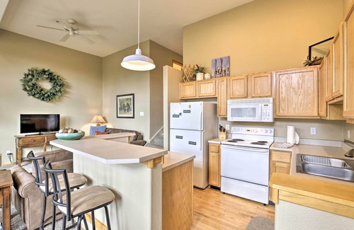 Wildernest Condo | Silverthorne Gem w/Community Perks: 11 Mi to Ski!
