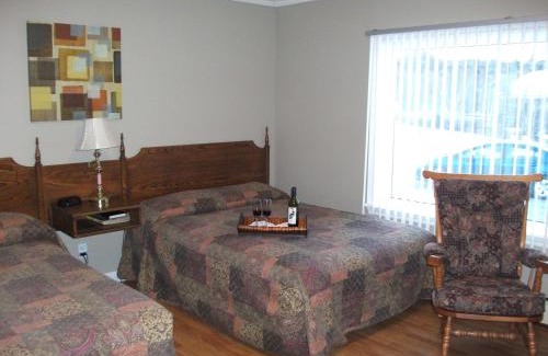 Bay Roberts Hotel | Silverwood Inn Hotel Bay Roberts