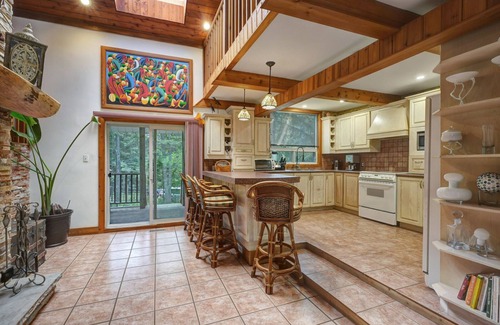 Essa Cottage | Simcoe County Cottage ★ Woodland Private Retreat ★ Hot Tub ★ Riverfront