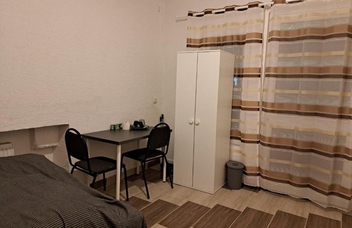 Halle House | Simostay