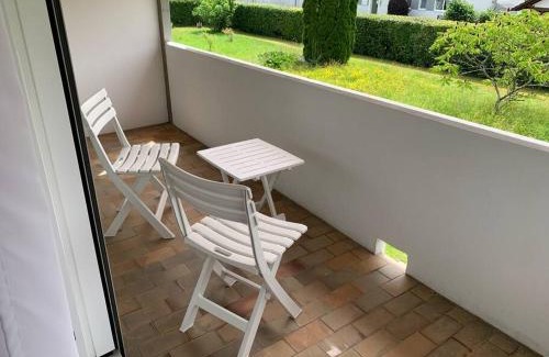 Busingen am Hochrhein Apartment | Simple Rhine view apartment