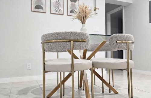 Bahamas Terrace Apartment | Simple Serenity