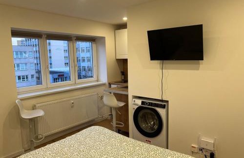 Sever Apartment | Simple & Stylish Studio