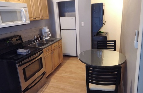 Leamington Apartment | Simple Suite | 42nd Parallel | Point Pelee Biking
