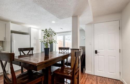 Northwest Calgary Apartment | Simplistic 2BR Suite near Nose Hill & Airport