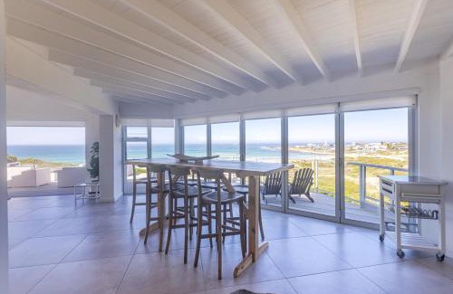 Cape Saint Francis House | Simply Stunning but smaller