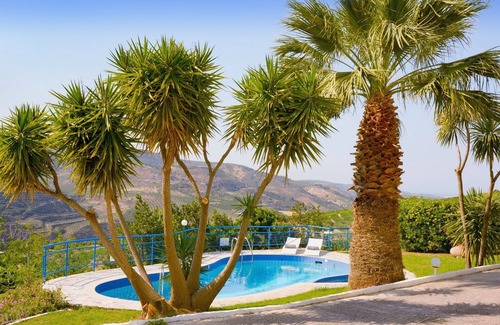 Archanes Villa | Simpson Secret - Crete