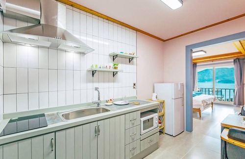 Irun-myeon House | SINBIBADA PENSION