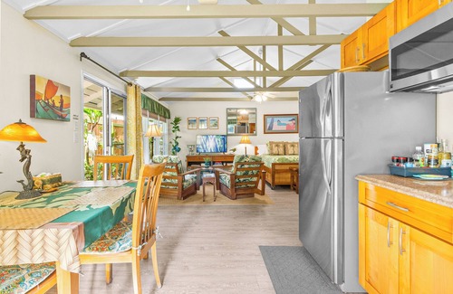 Lanikai Apartment | Since 1985 Legal Lanikai Garden Studio AC, across the street from Lanikai Beach!