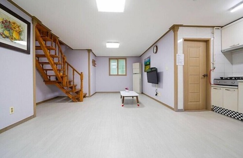 Geoje House | sinchilcheondo pension