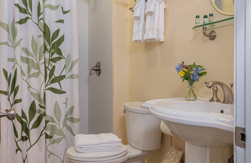 Jericho Bed & Breakfast | Sinclair Inn Bed and Breakfast