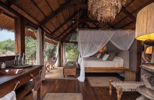 Simonga Cabin | Sindabezi Island Camp